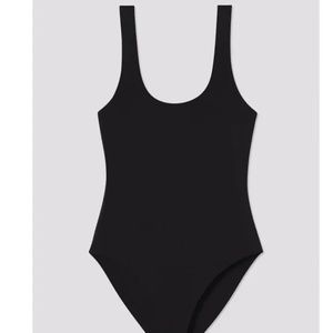 GIRLFRIEND COLLECTIVE Whidbey One Piece Swimsuit in Black Size Large